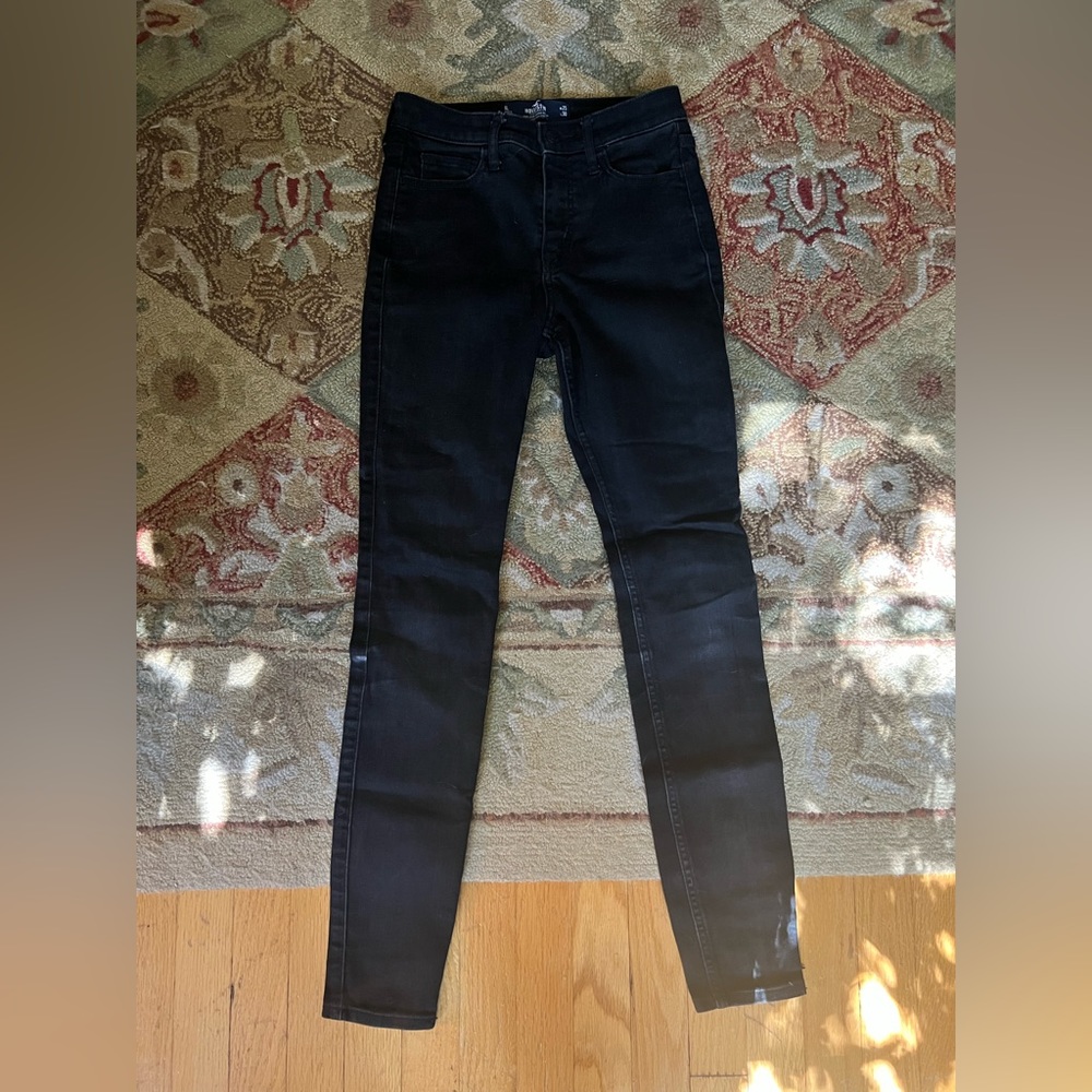 Hollister skinny jeans